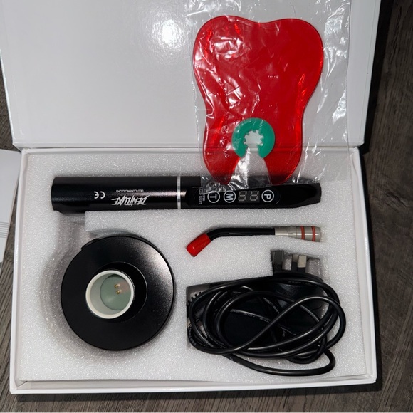 Advanced LED Light Curing Device - White - Picture 3 of 3